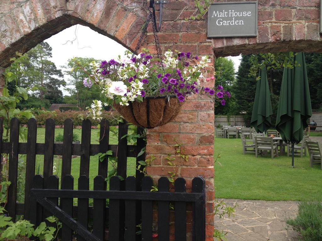 The Olde Bell, BW Signature Collection Marlow  Extérieur photo